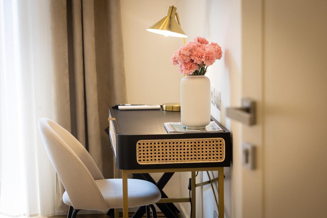 Colosseum Boutique Apartment Rome Extérieur photo