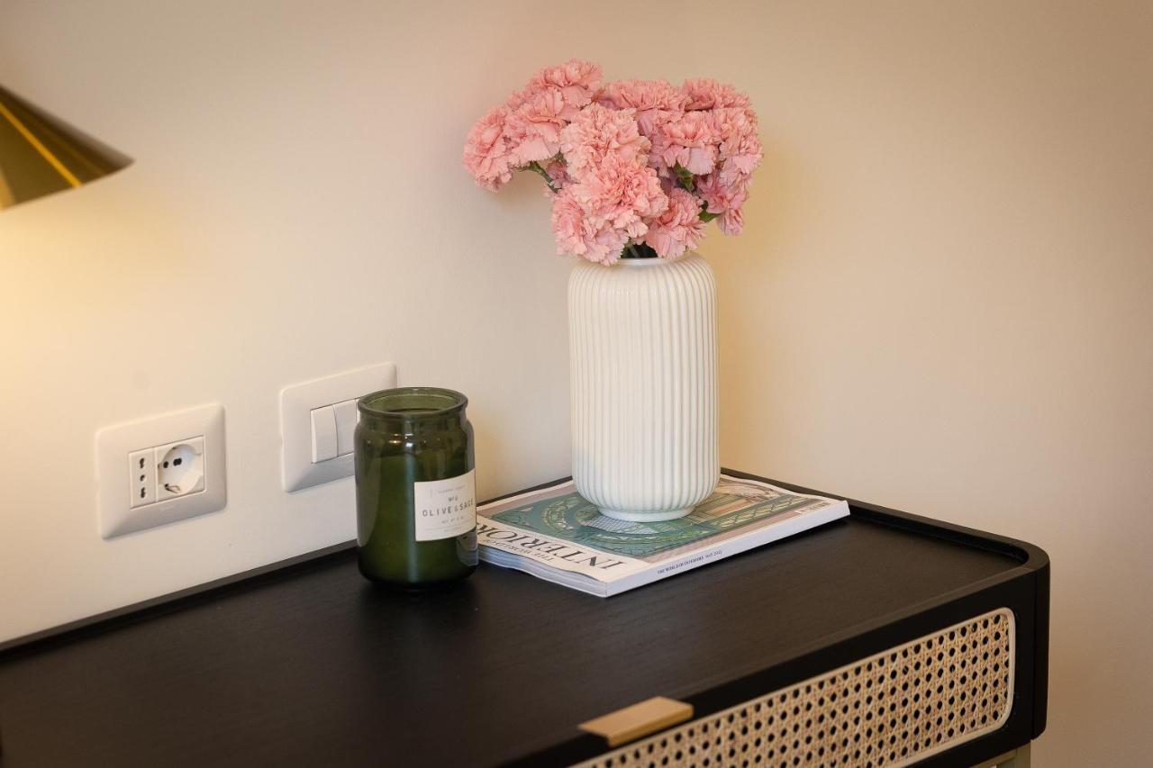 Colosseum Boutique Apartment Rome Extérieur photo